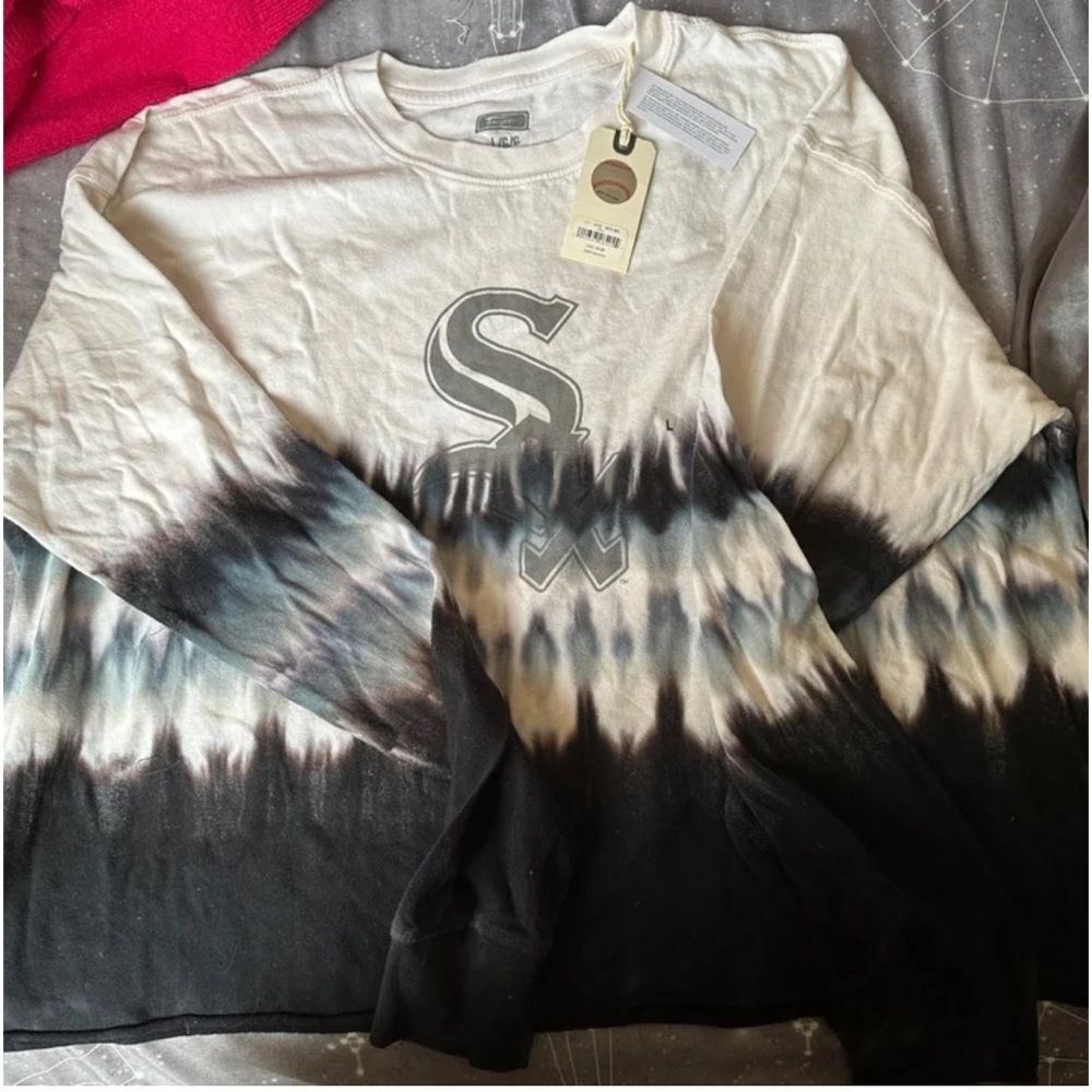 Tailgate Womens Chicago White Sox Cropped Dip Dye shirt Size L NWT